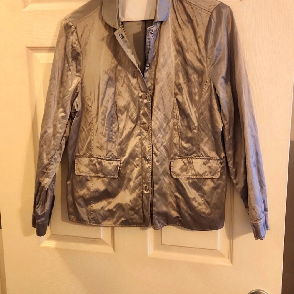 Chico silver jacket size 2 lined polyester cotton metallic lining.